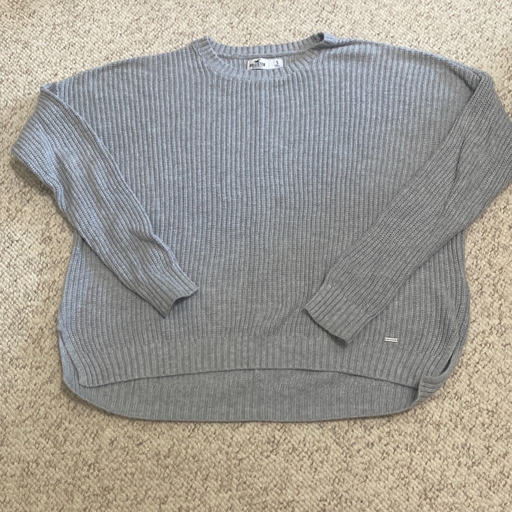 Hollister gray crewneck sweater